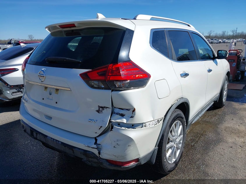 2017 NISSAN ROGUE SV - KNMAT2MT8HP608721