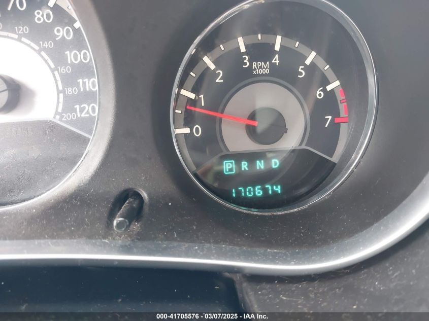 2013 Chrysler 200 VIN: 1C3PCBBB5DN525390 Lot: 41705576