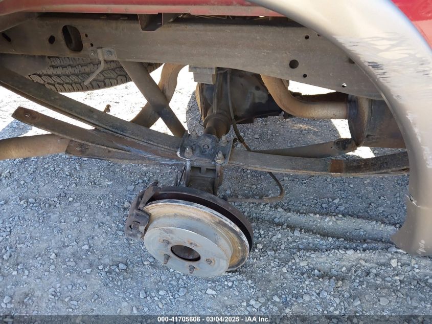 2002 Ford F-150 Lariat/Xl/Xlt VIN: 1FTRX18L22NA02913 Lot: 41705606