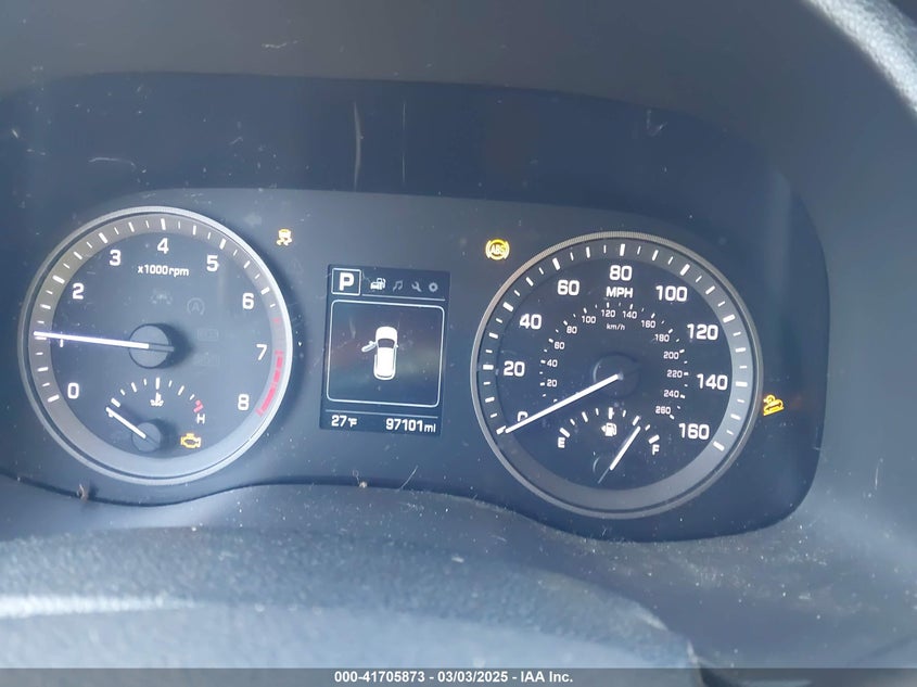 2016 HYUNDAI TUCSON VIN: KM8J33A23GU107572