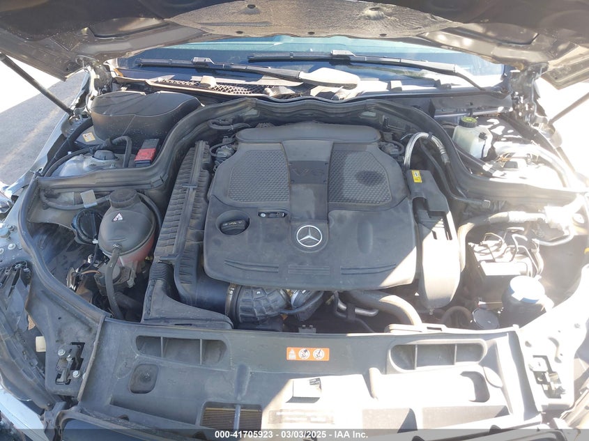 2015 MERCEDES-BENZ C 350 SPORT - WDDGJ5HB7FG366932