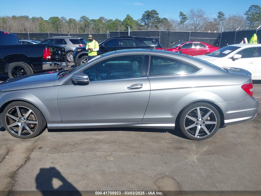 2015 MERCEDES-BENZ C 350 SPORT - WDDGJ5HB7FG366932