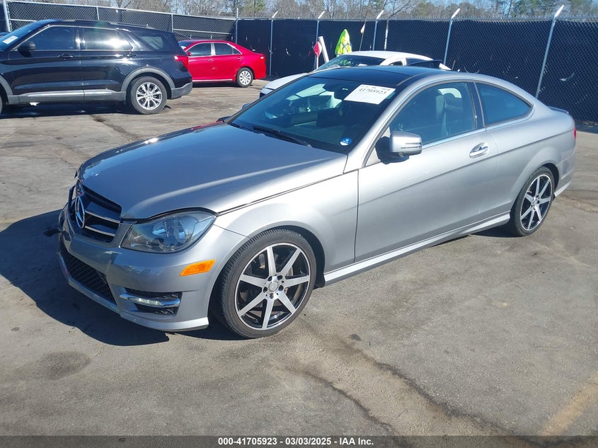 2015 MERCEDES-BENZ C 350 SPORT - WDDGJ5HB7FG366932