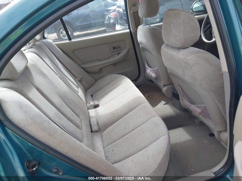 2006 HYUNDAI ELANTRA VIN: KMHDN46D16U237680