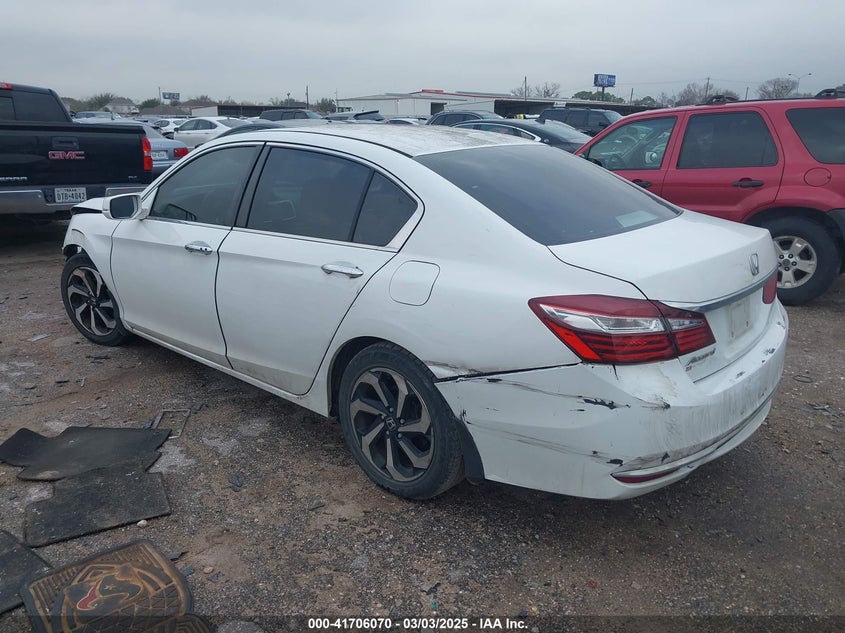 2016 HONDA ACCORD VIN: 1HGCR2F81GA056658