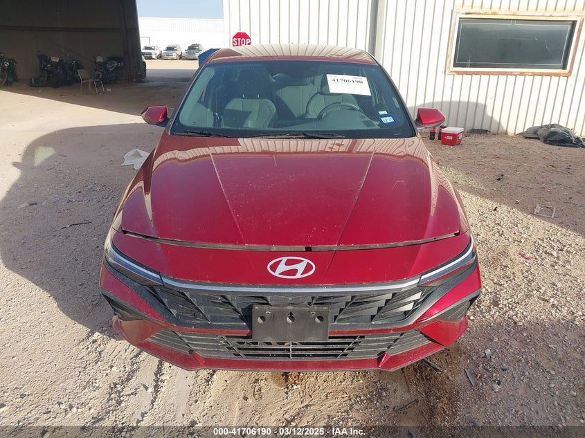 2024 HYUNDAI ELANTRA VIN: KMHLM4DG5RU724784