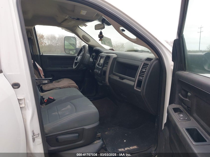 2017 RAM 2500 VIN: 3C6UR5HL3HG519898