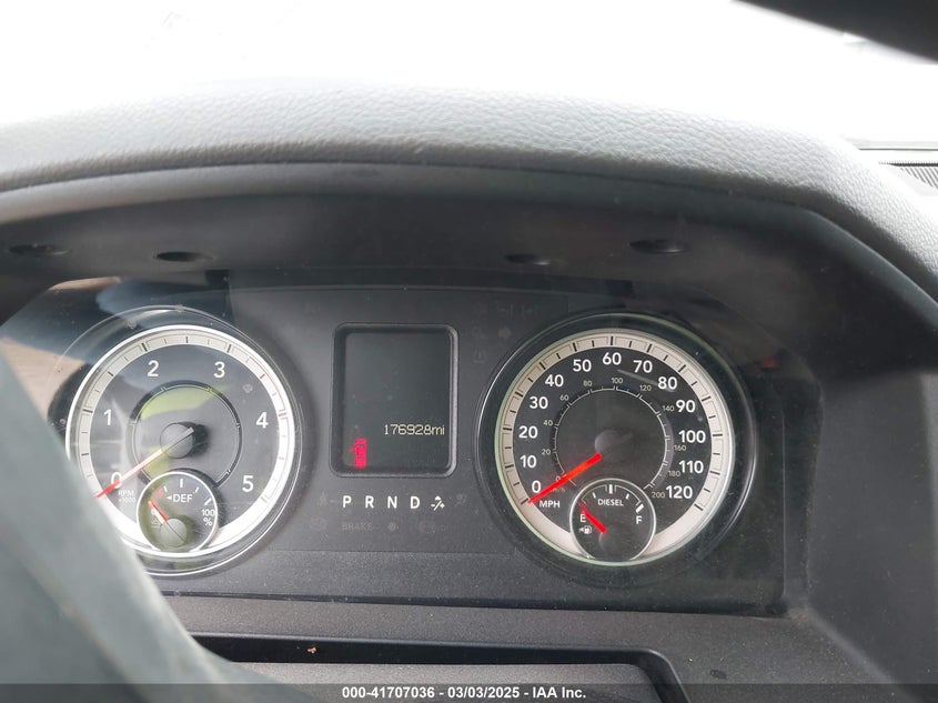 2017 RAM 2500 VIN: 3C6UR5HL3HG519898