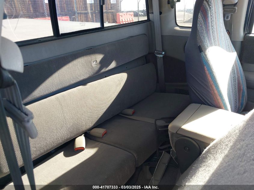 2002 Dodge Dakota Sport VIN: 1B7GG32N42S588254 Lot: 41707333