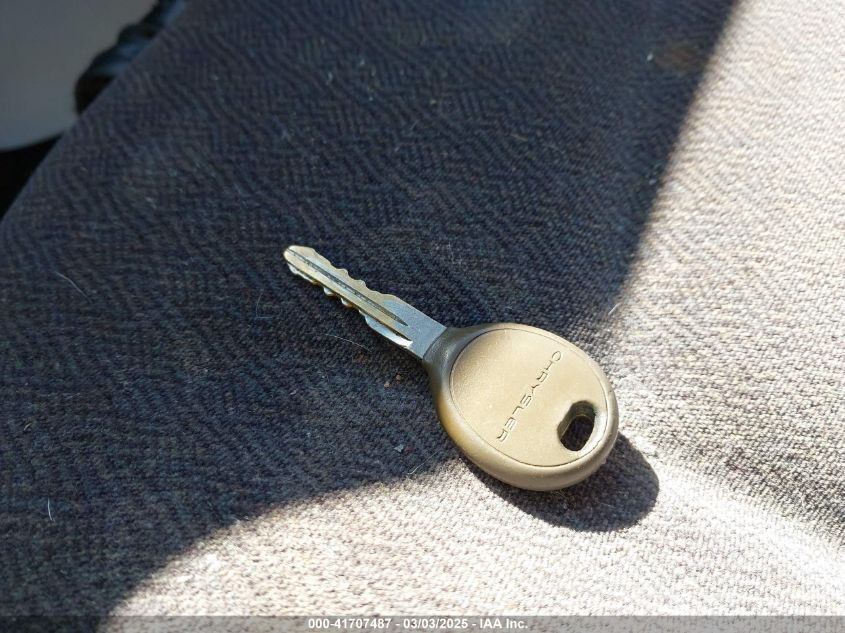 2002 Chrysler Sebring Lx/Lx Plus VIN: 1C3EL46X72N298405 Lot: 41707487