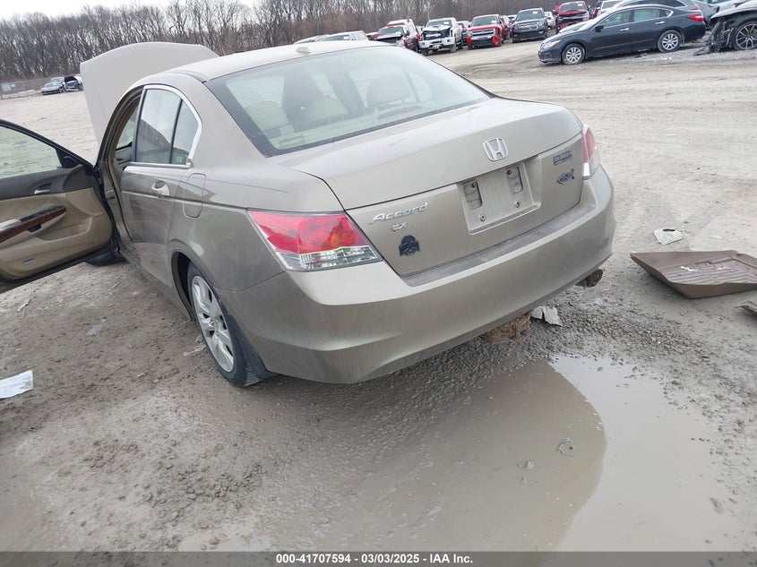2008 HONDA ACCORD VIN: 1HGCP268X8A111759