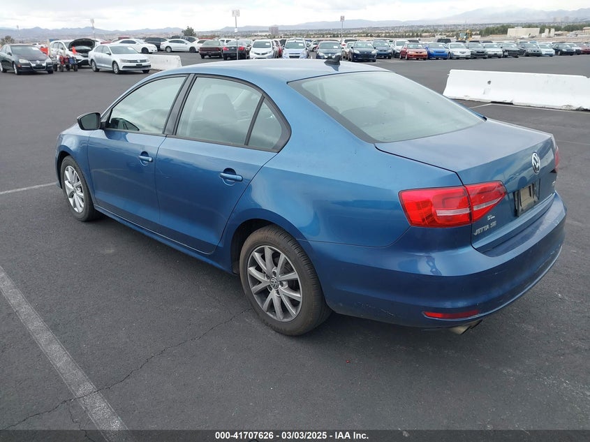 2015 VOLKSWAGEN JETTA VIN: 3VWD17AJ1FM266774