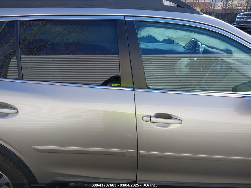 2020 SUBARU OUTBACK LIMITED - 4S4BTANC1L3201056