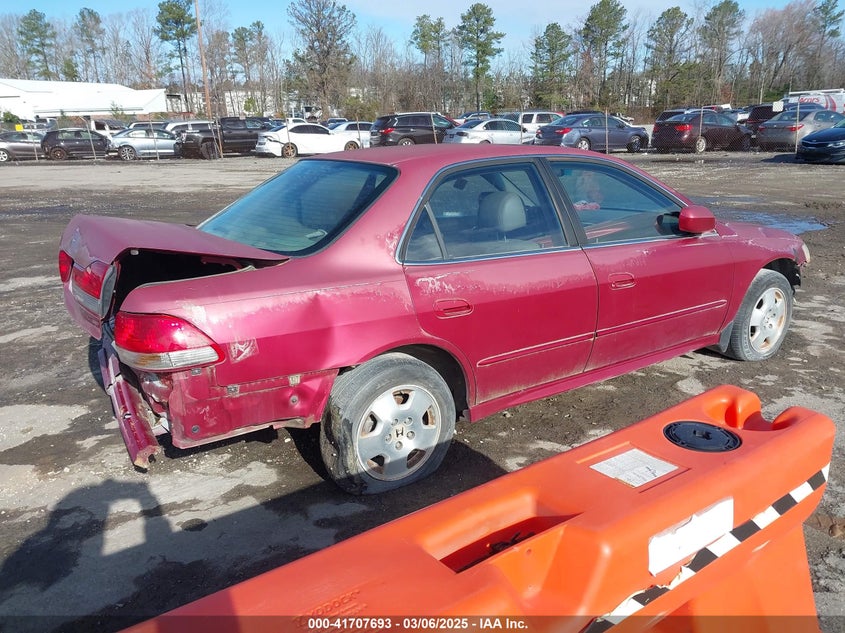 1HGCG16541A026406 2001 HONDA ACCORD photo no. 4