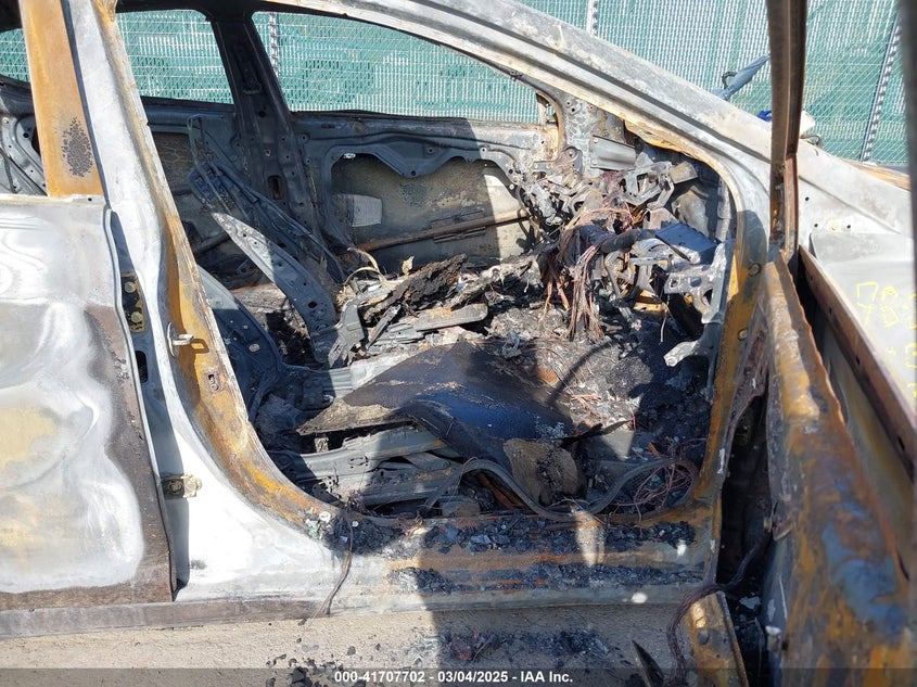 2013 HYUNDAI ELANTRA GLS - 5NPDH4AE2DH409329