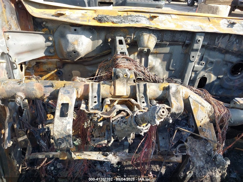 2013 HYUNDAI ELANTRA GLS - 5NPDH4AE2DH409329