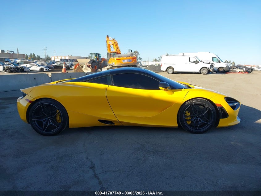 2019 MCLAREN 720S VIN: SBM14DCAXKW002639
