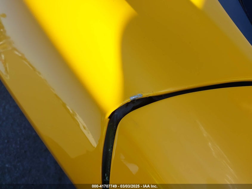 2019 MCLAREN 720S VIN: SBM14DCAXKW002639
