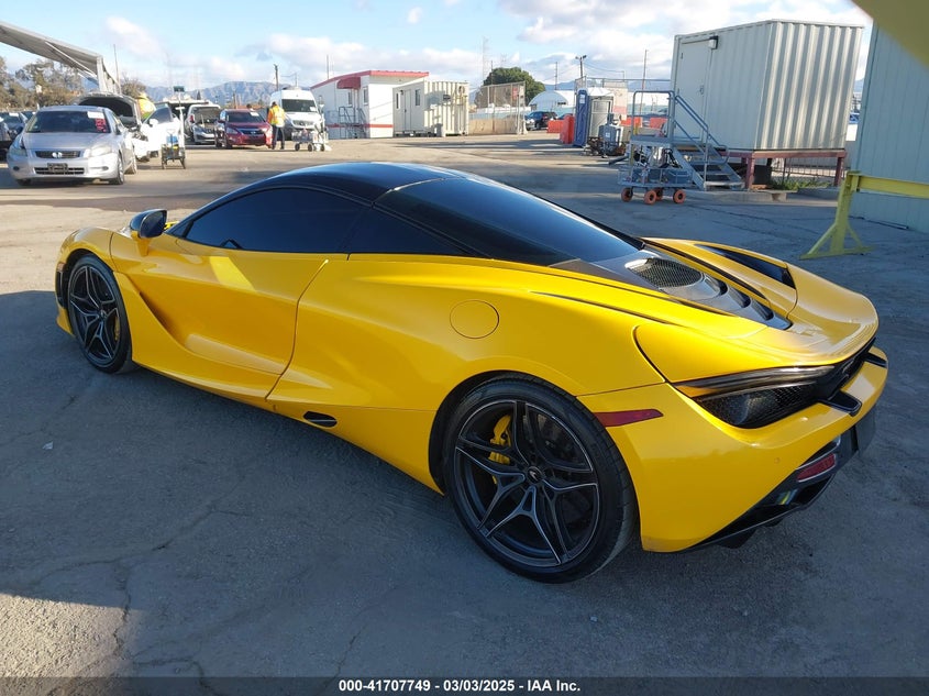 2019 MCLAREN 720S VIN: SBM14DCAXKW002639