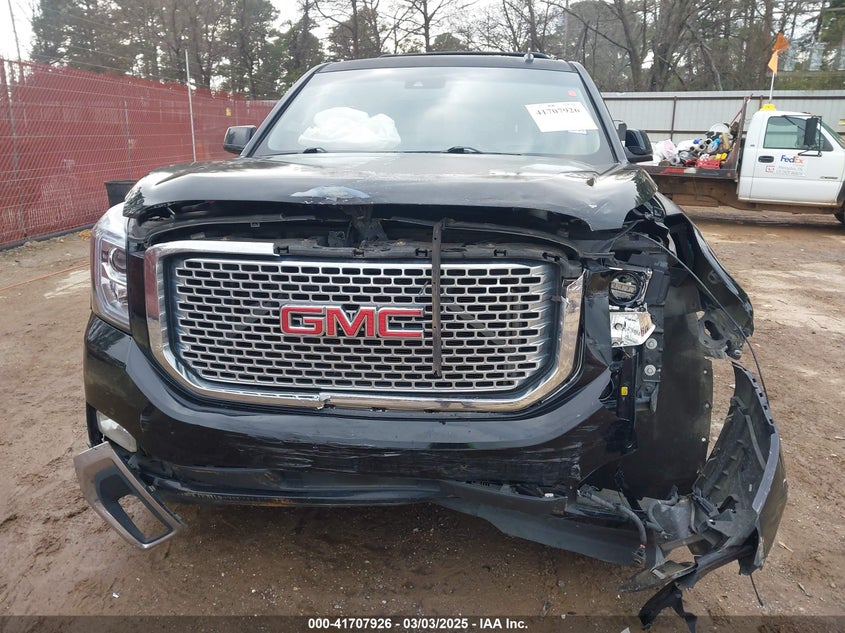 2015 GMC YUKON XL 1500 DENALI - 1GKS2JKJ7FR222817