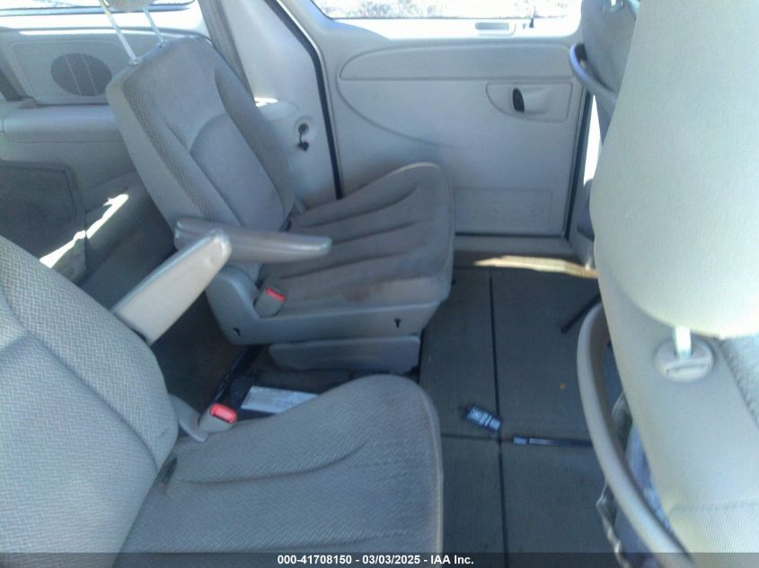 2005 Chrysler Town & Country Lx VIN: 2C4GP44R65R408543 Lot: 41708150