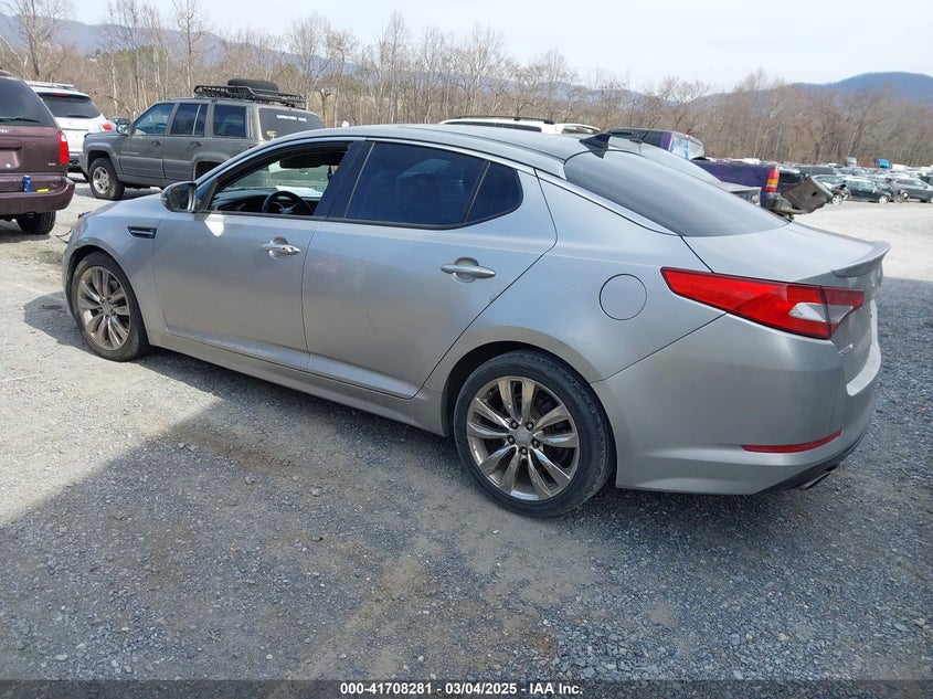 2012 KIA OPTIMA VIN: 5XXGR4A64CG061062