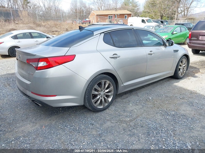 2012 KIA OPTIMA VIN: 5XXGR4A64CG061062