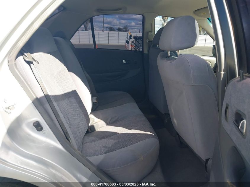 2000 Mazda Protege Es VIN: JM1BJ2215Y0283790 Lot: 41708583