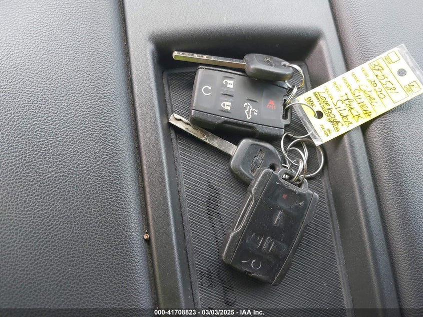 2020 CHEVROLET SILVERADO 1500 2WD  SHORT BED CUSTOM - 3GCPWBEF8LG317269