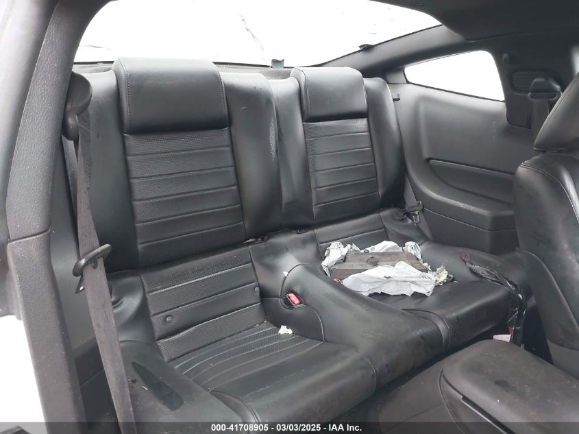 2007 Ford Mustang Gt Deluxe/Gt Premium VIN: 1ZVHT82HX75307035 Lot: 41708905