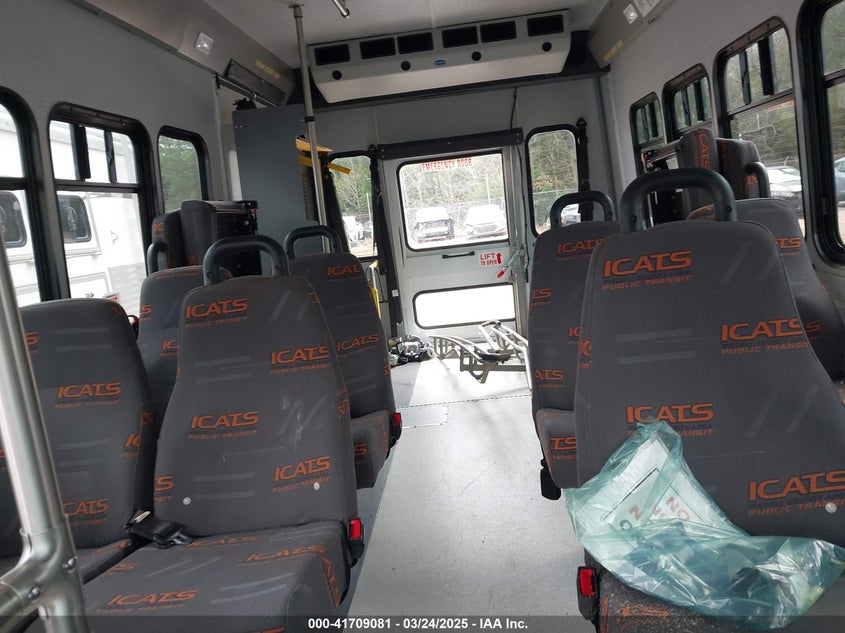 2019 Ford E-350 Cutaway VIN: 1FDEE3FS7KDC59562 Lot: 41709081