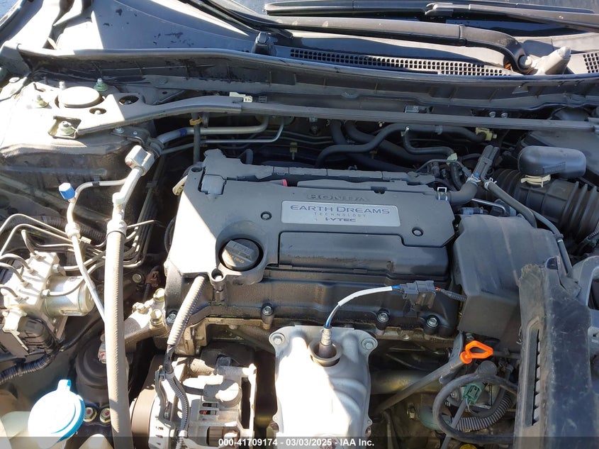 2015 HONDA ACCORD VIN: 1HGCR2F57FA272616