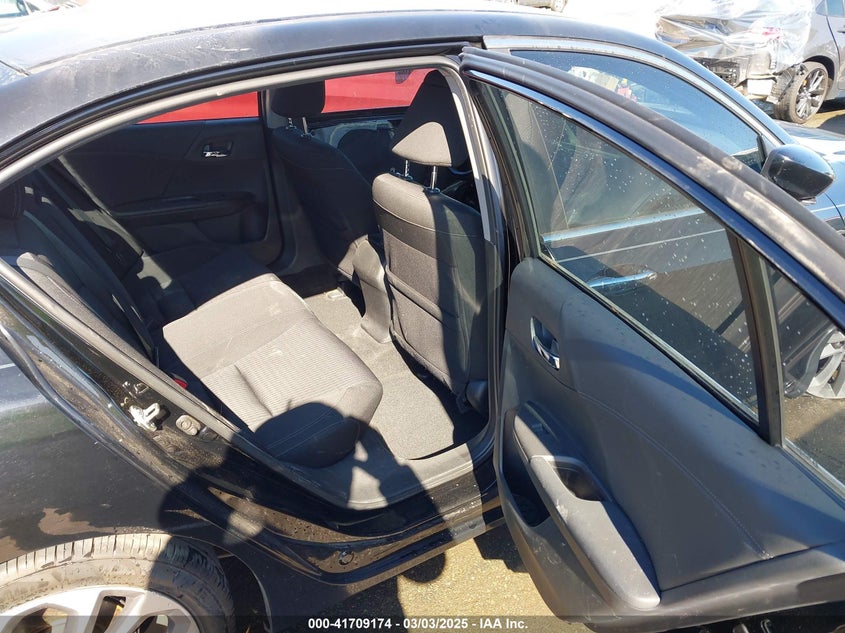 2015 HONDA ACCORD VIN: 1HGCR2F57FA272616