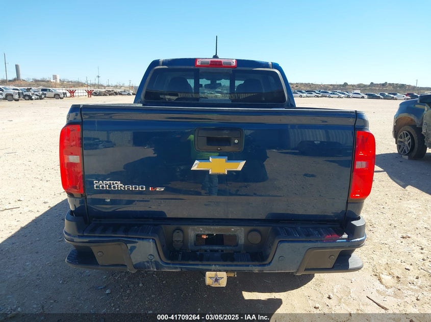 VIN 1GCGSDEN8K1359579 2019 CHEVROLET COLORADO Z71