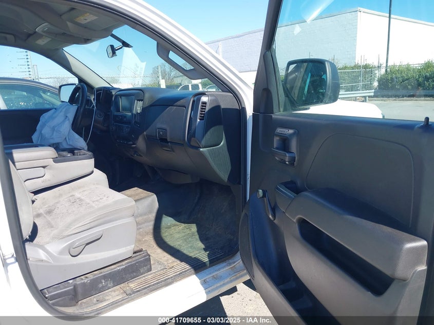 2018 CHEVROLET SILVERADO 1500 VIN: 1GCNCNEH2JZ148429