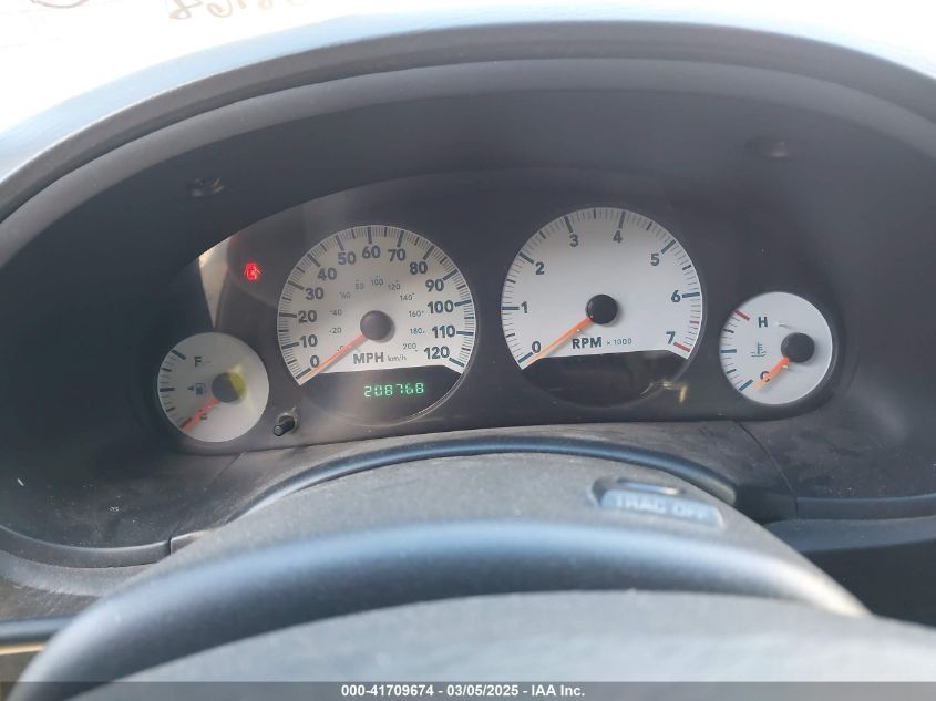 2005 Dodge Grand Caravan Sxt VIN: 2D4GP44L45R392745 Lot: 41709674