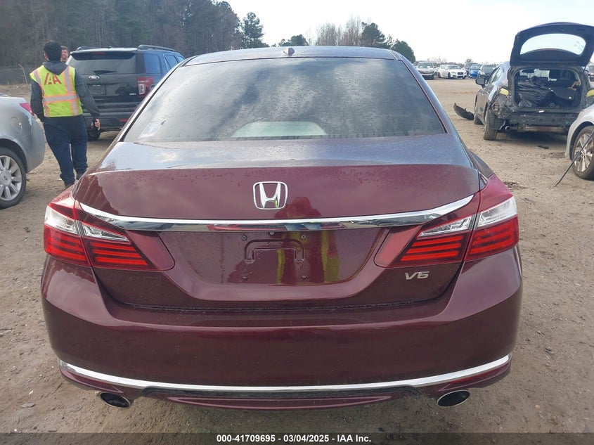2016 HONDA ACCORD VIN: 1HGCR3F87GA014159
