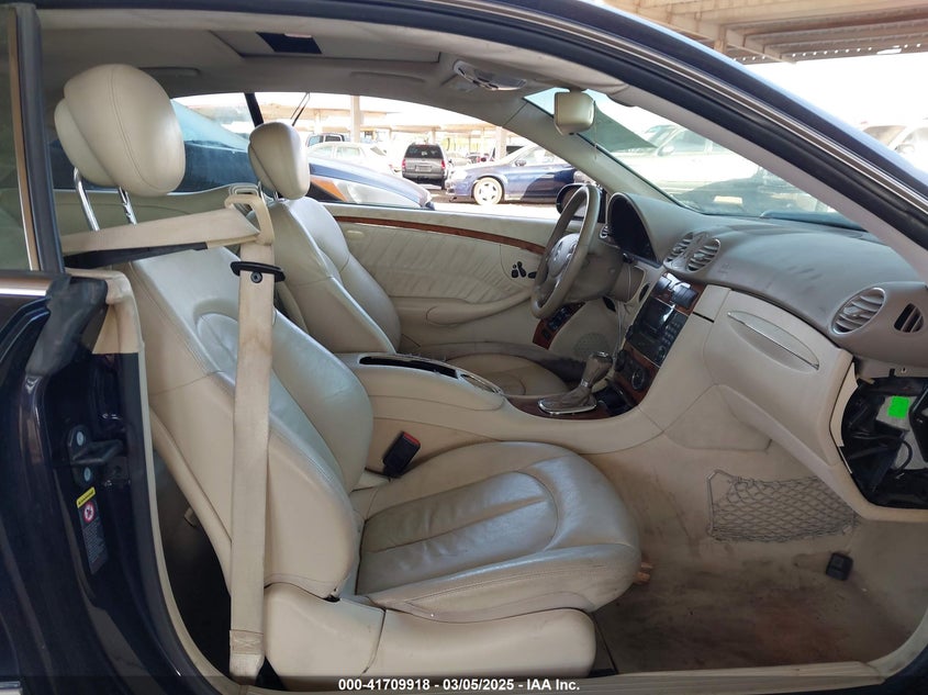 2008 MERCEDES-BENZ CLK 350 VIN: WDBTJ56H18F247202