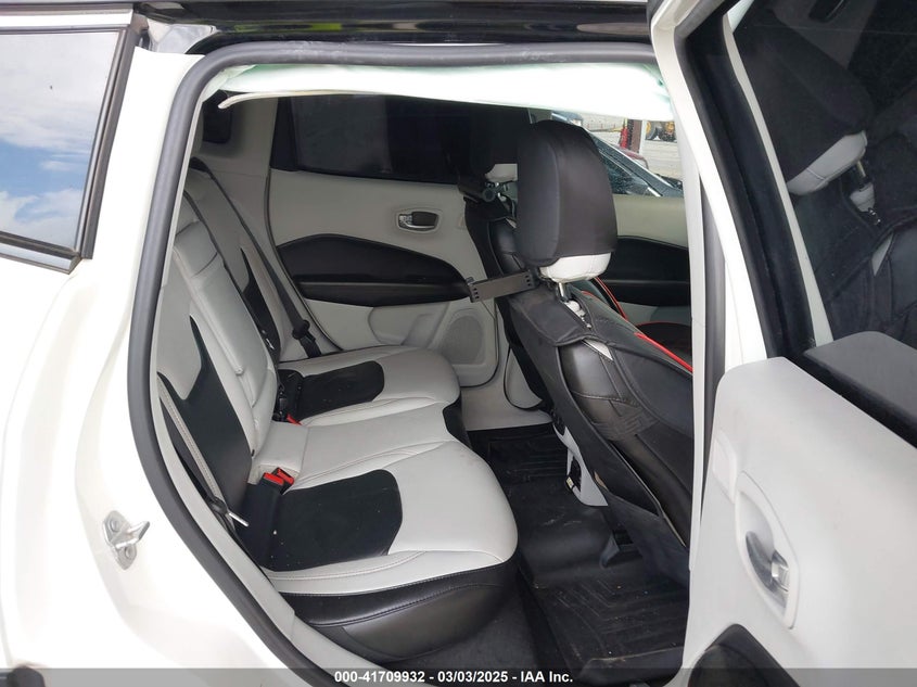 2018 JEEP COMPASS LIMITED 4X4 - 3C4NJDCB9JT376837