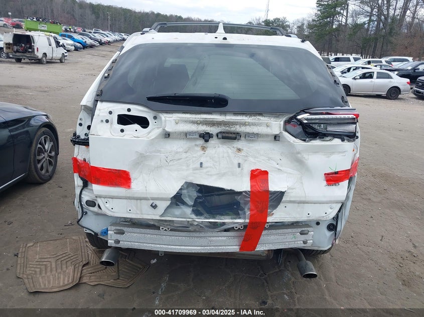 2019 TOYOTA RAV4 XLE - JTMP1RFV2KD042197