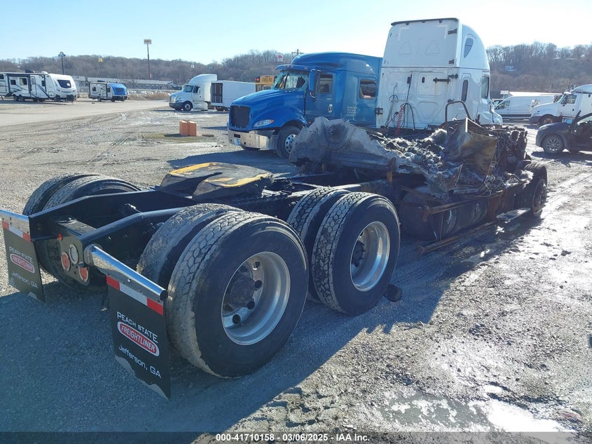 3AKJHHFG3LSLM8956 2020   photo no. 4