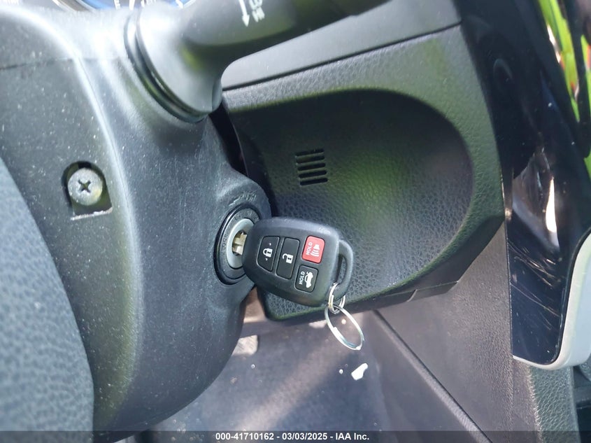 2019 TOYOTA COROLLA SE - 5YFBURHE3KP948564