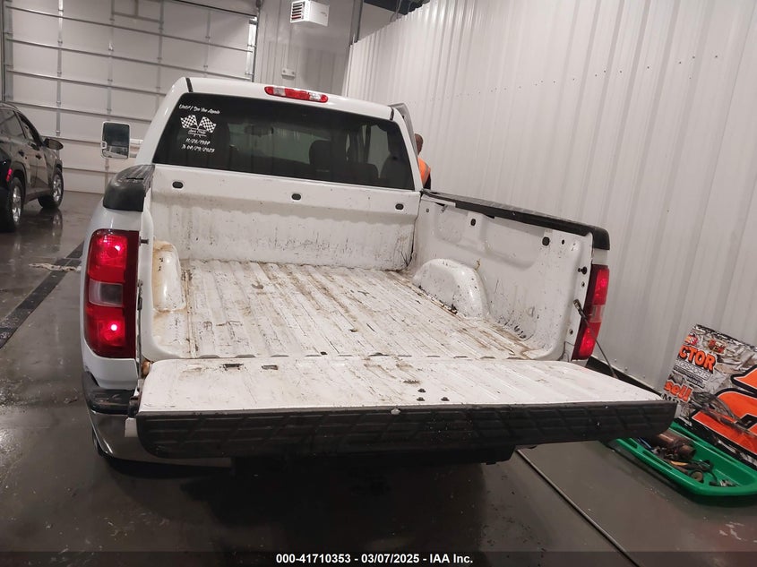 2011 CHEVROLET SILVERADO 1500 VIN: 3GCPKSE30BG358642
