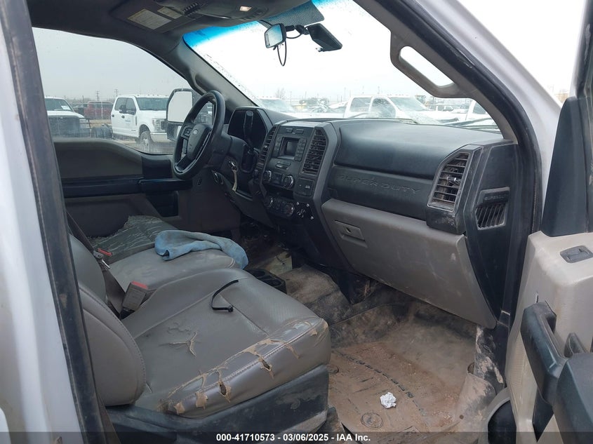 2019 FORD F-250 VIN: 1FT7W2B60KEF58768