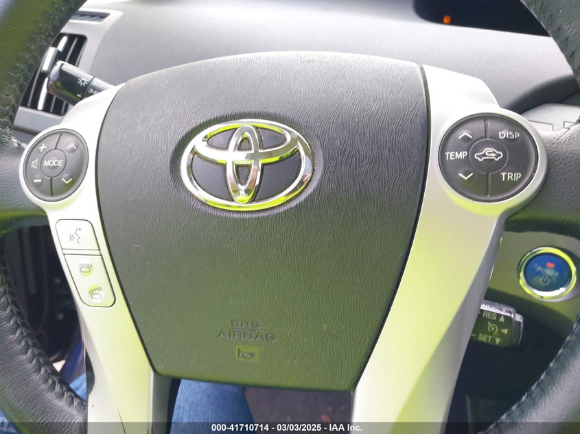 2013 TOYOTA PRIUS VIN: JTDKN3DU3D1668061