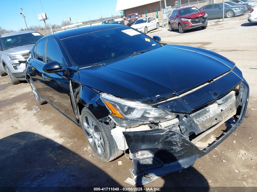 2020 Nissan Altima