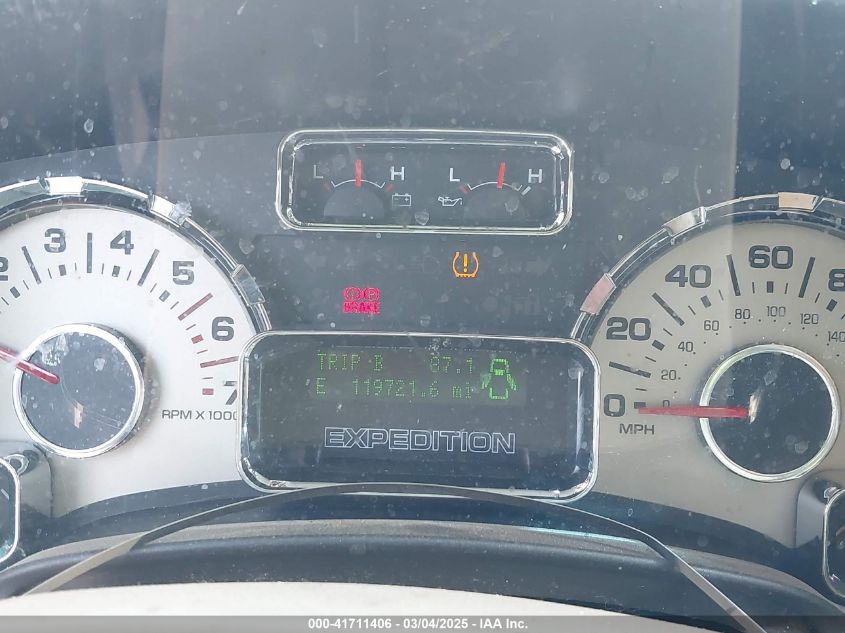 2008 Ford Expedition Eddie Bauer/King Ranch VIN: 1FMFU17558LA15413 Lot: 41711406