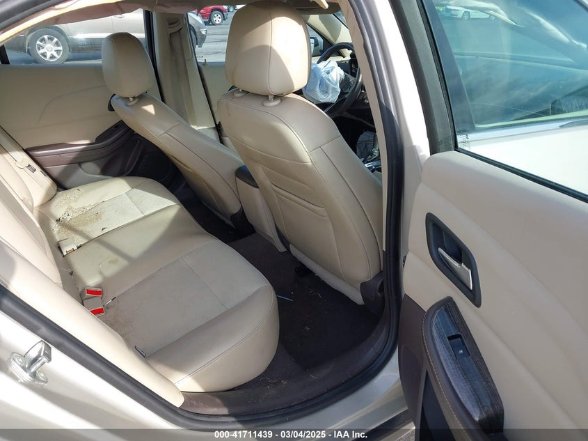 2014 CHEVROLET MALIBU VIN: 1G11E5SL0EF162203