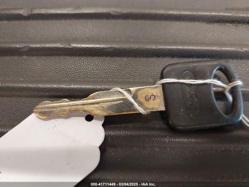 1999 Ford F-250 Lariat/Xl/Xlt VIN: 1FTNX21F8XEA51968 Lot: 41711449