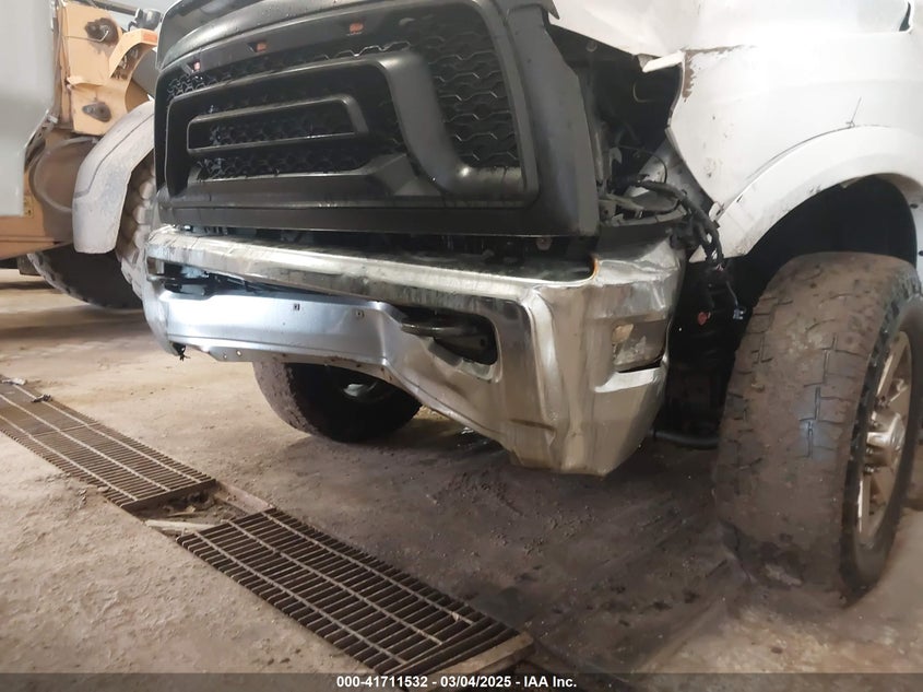 2015 RAM 2500 VIN: 3C6TR5JT2FG645527